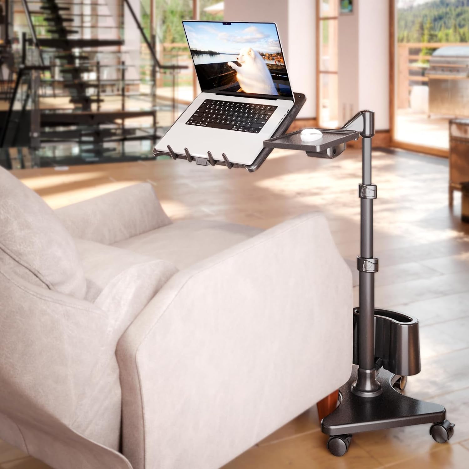 Adjustable laptop stand - Portable computer table and comfortable desk suitable for beds, sofas or offices - Portable mobile workstation, can be tilted - Suitable for devices under 16 inches - Brown and black