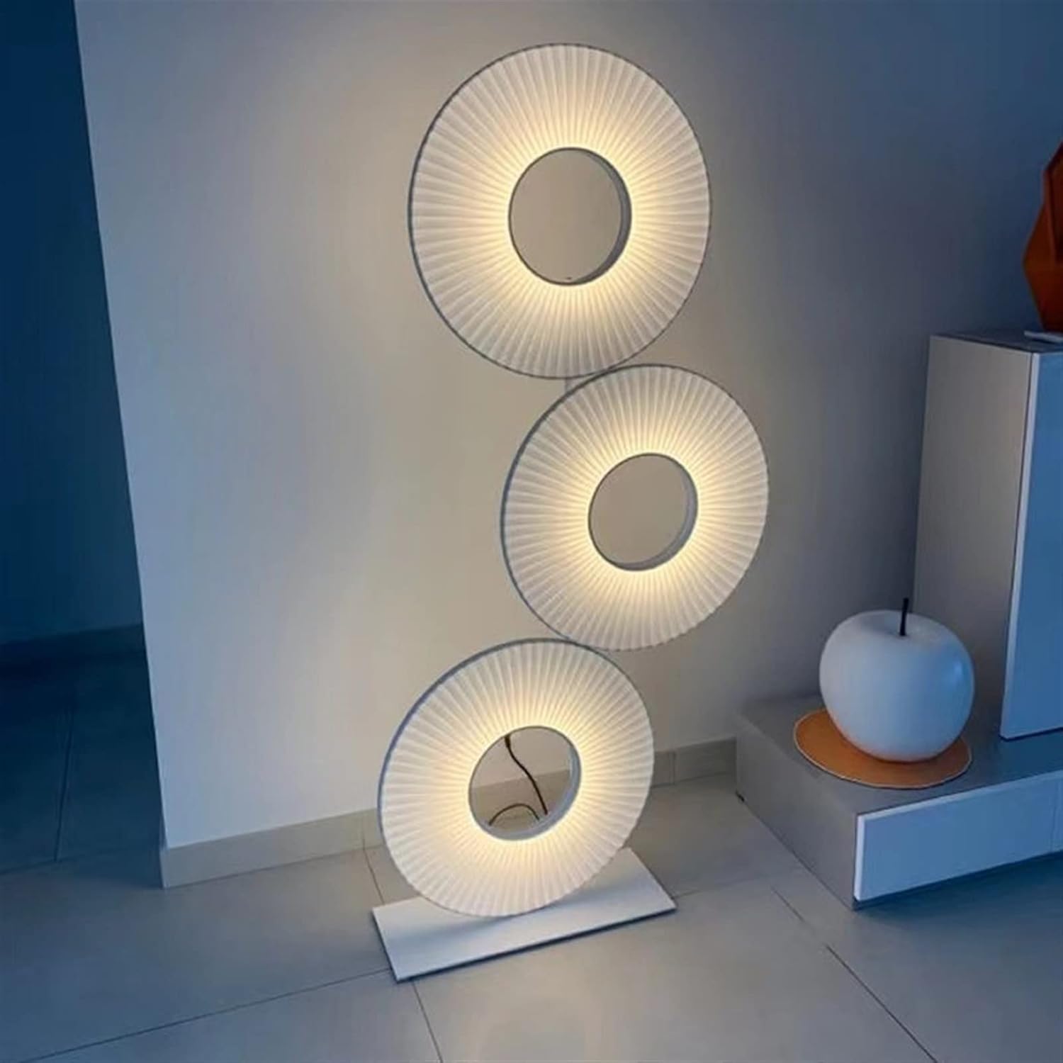 Minimalist art circle living room decorative floor lamp, warm white adjustable LED lamp, with shadow effect creating an atmosphere, acrylic material, indoor lamp