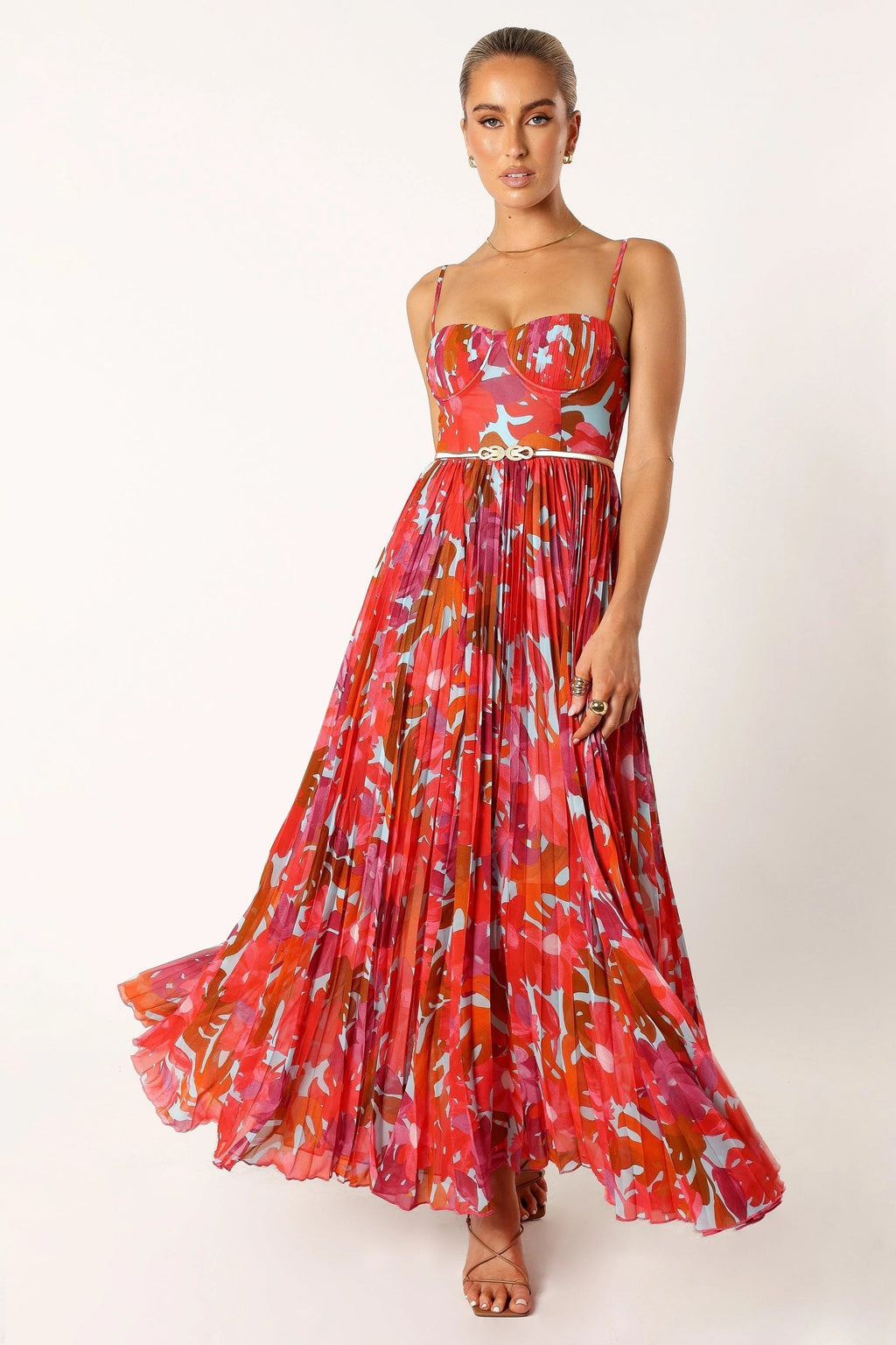 Elasticized Metal Statement Belt