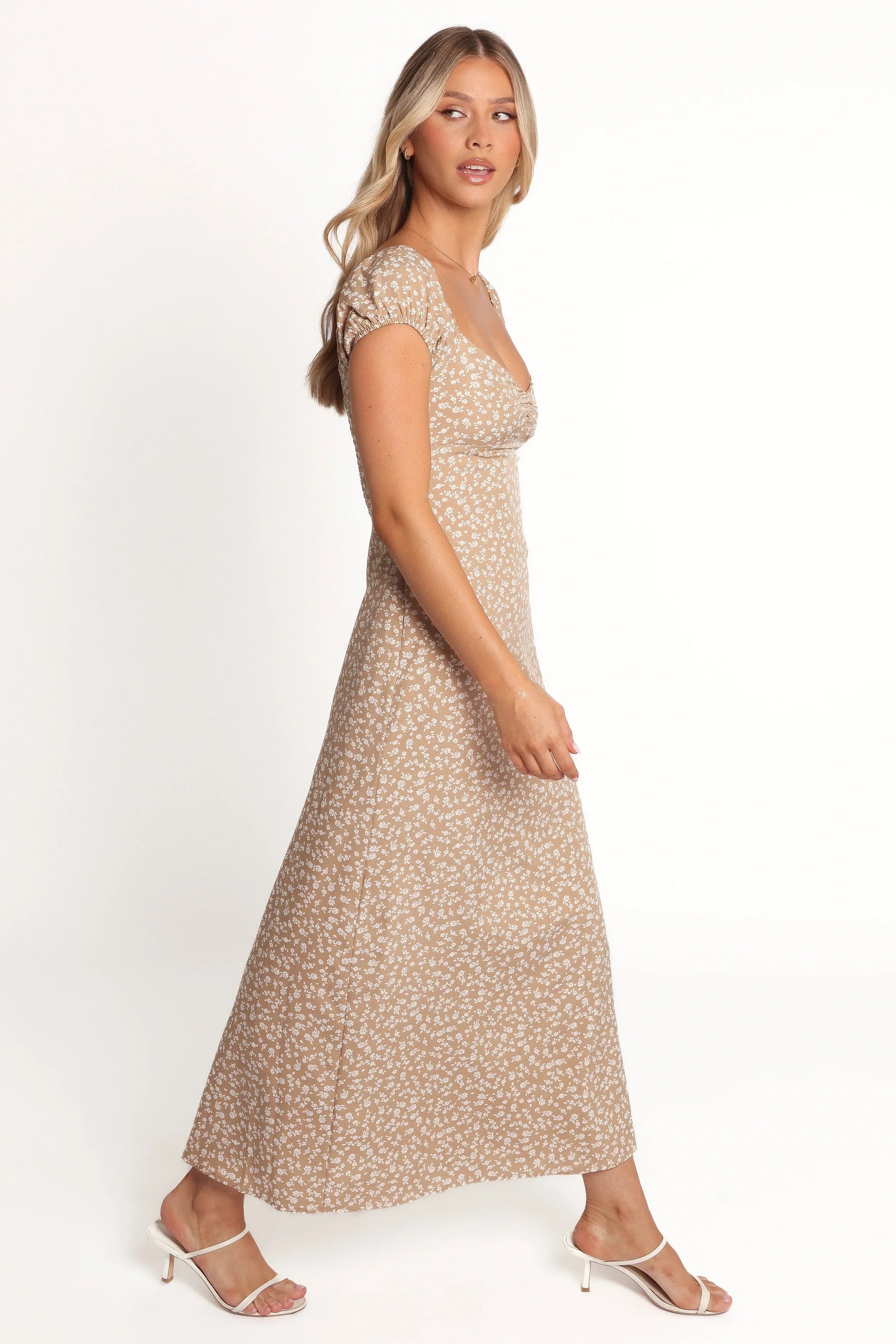 Ruched Sweetheart Floral Maxi Dress